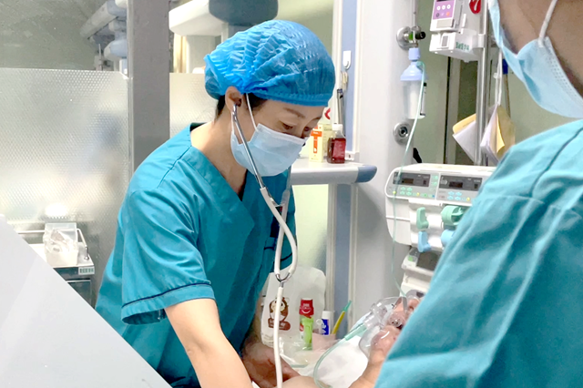 【献礼医师节】没有瞻前顾后，只有勇敢担当！石岛人民医院多科室联合，成功救治大面积急性心肌梗死患者！