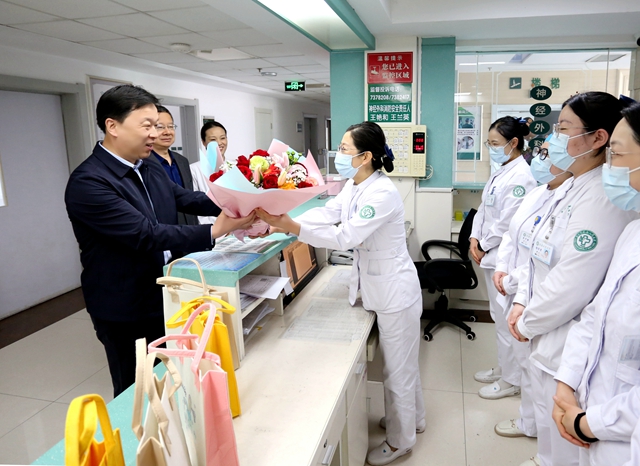 【5.12国际护士节】笃行不怠风帆劲  踔厉奋发正当时 ——石岛人民医院开展护士节系列庆祝活动