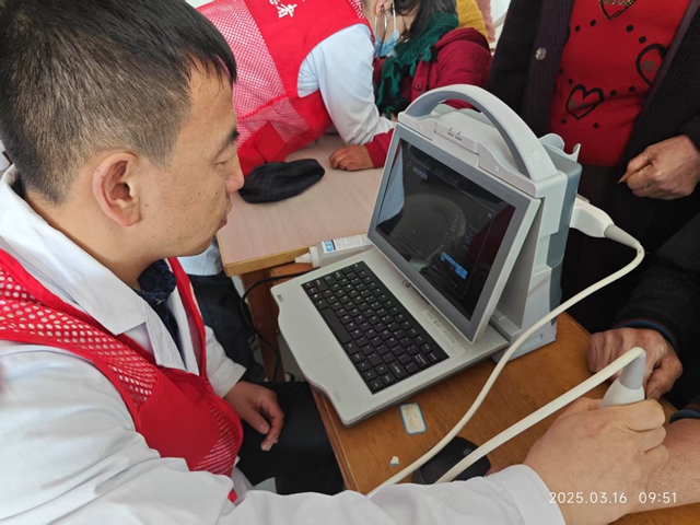 【人文医院建设】石岛人民医院走进乡村，让健康的种子在田野上发芽